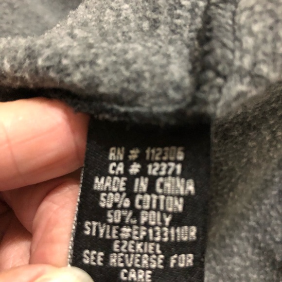 ****SOLD*****Ezekiel black Camo jacket - Picture 5 of 5